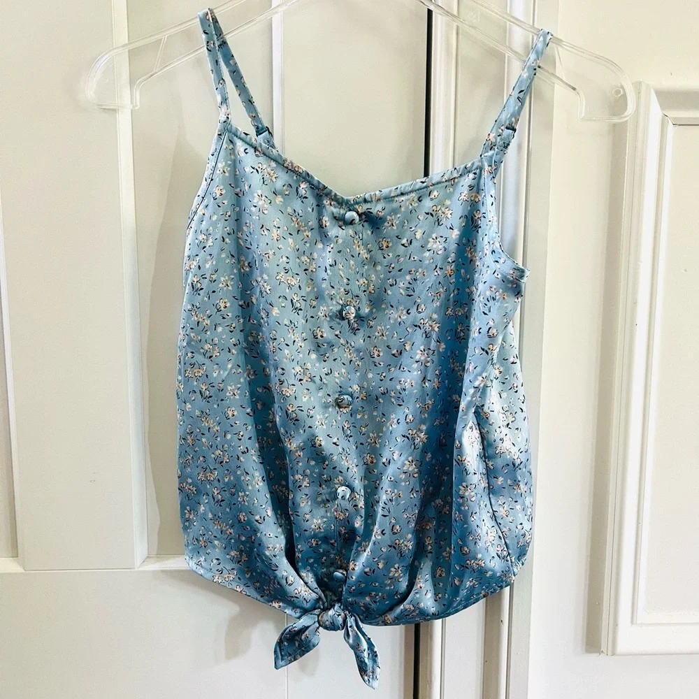 Abercrombie Kids blue floral top size 11/12